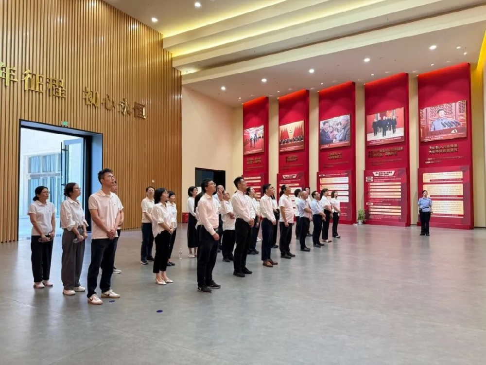 聯(lián)學(xué)聯(lián)建聚合力，蘇美達多彩黨建共提升！